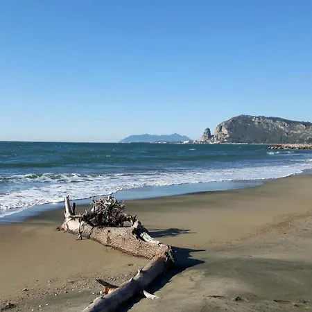 Villino Indipendente, Lido Di Fondi