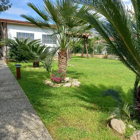 Villino Indipendente, * Lido Di Fondi