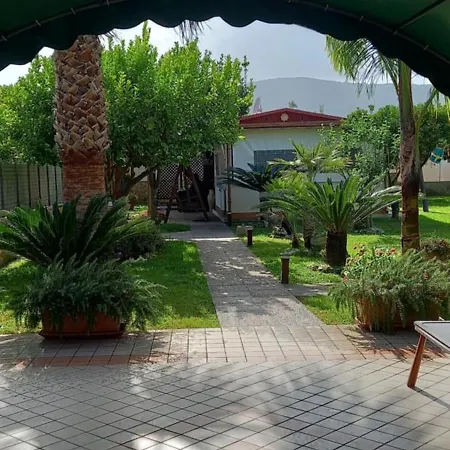 Villino Indipendente, Casa vacanze
