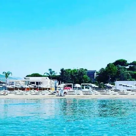 Villino Indipendente, * Lido Di Fondi